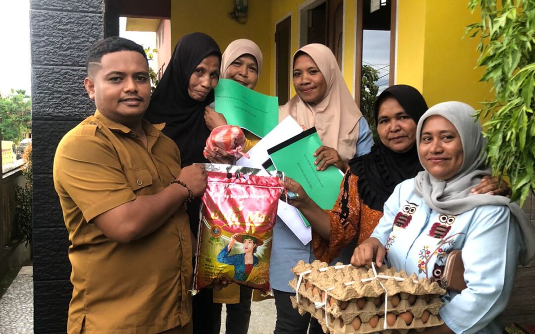 pemerintah Negeri Memberikan Bantuan PMT Bagi Balita Resiko Stunring Di Negeri Hative Kecil