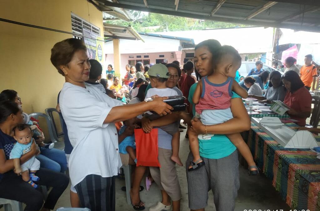Pemerintah Negeri Hative Kecil melalui Dana Desa pada tanggal 1 Februari 2023 telah melaksanakan program bantuan makanan tambahan untuk balita di Posyandu setempat.